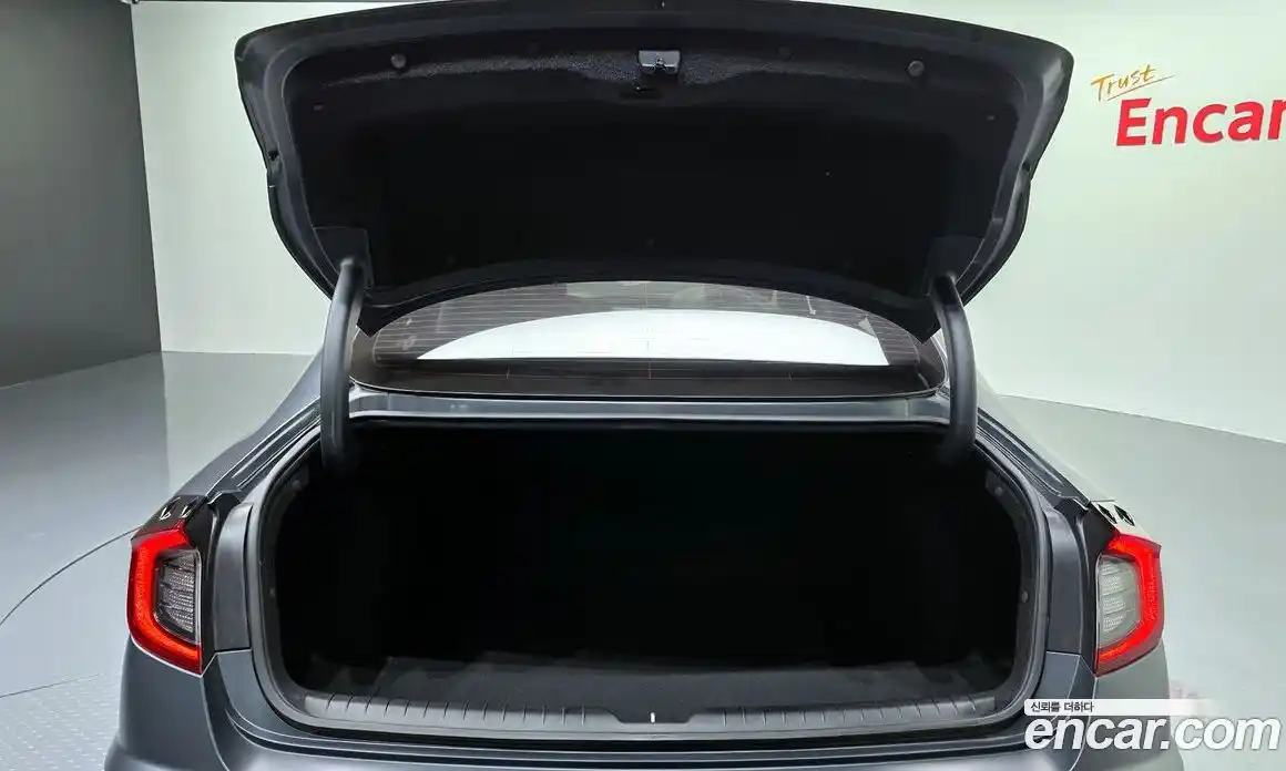 Hyundai Sonata 2023 2.0 Автомат в Москве № 6634, фото 3