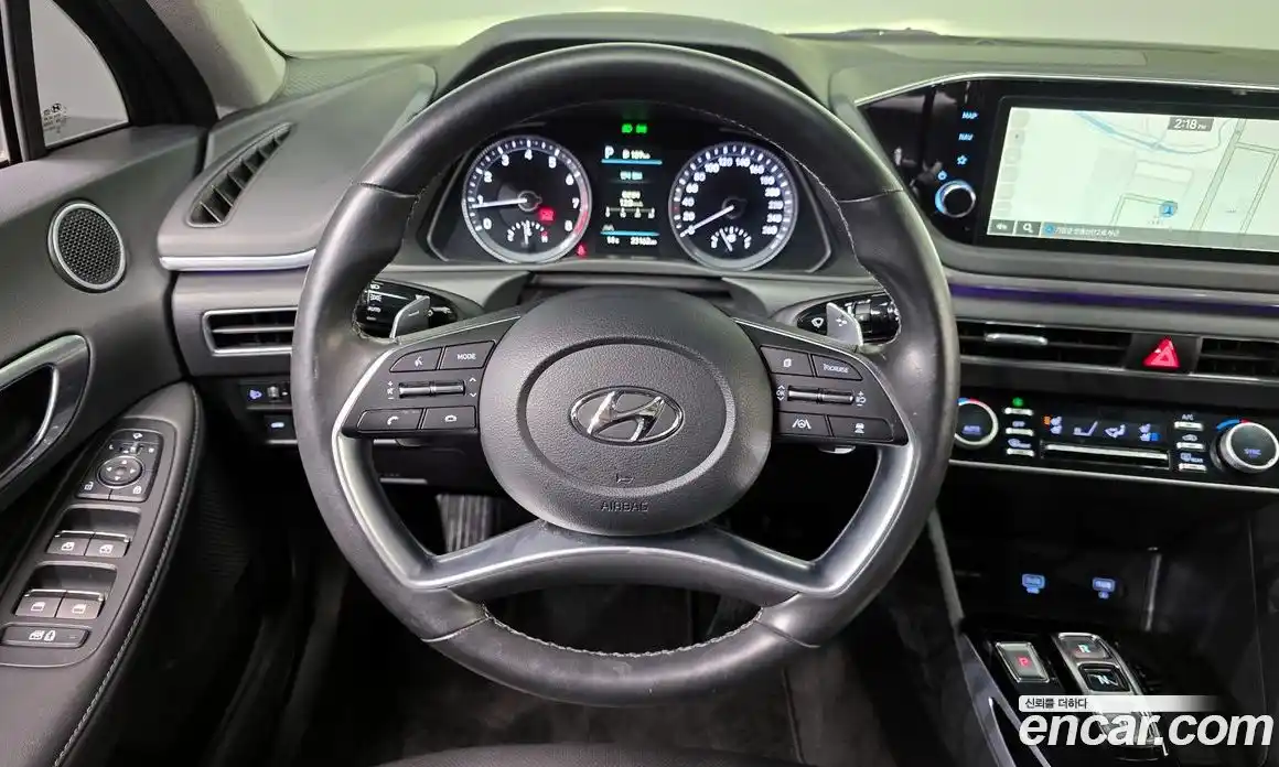 Hyundai Sonata 2023 2.0 Автомат в Москве № 6634, фото 6