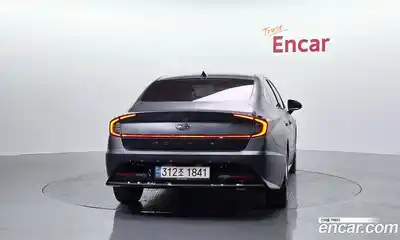 Hyundai Sonata 2023 2.0 Автомат в Москве № 6634, миниатюра 8