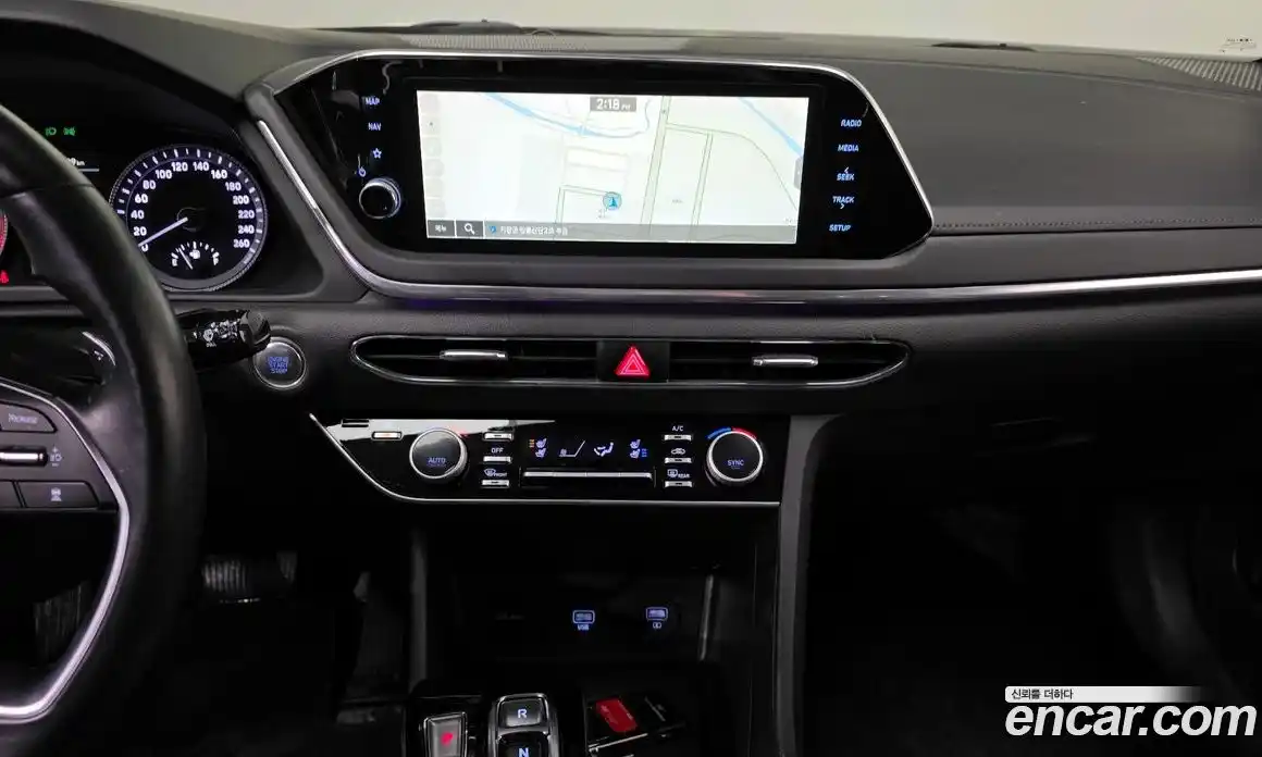 Hyundai Sonata 2023 2.0 Автомат в Москве № 6634, фото 10