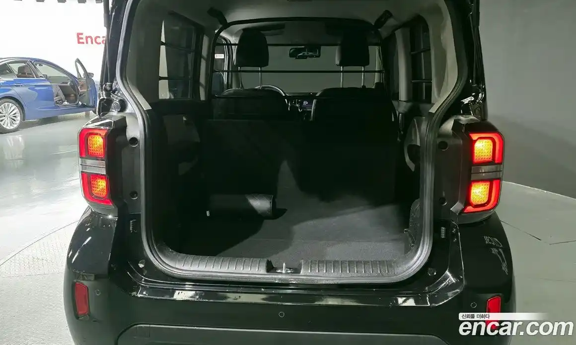 Kia Ray 2024 1.0 Автомат в Москве № 75154, фото 9