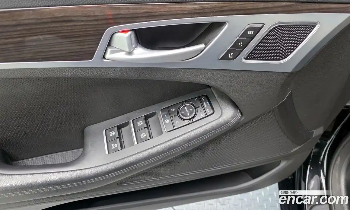 Genesis G80 2017 3.3 Автомат в Москве № 81116, фото 7