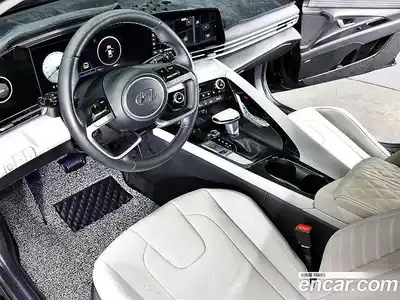 Hyundai Avante 2021 1.6 Автомат в Москве № 9034, миниатюра 6