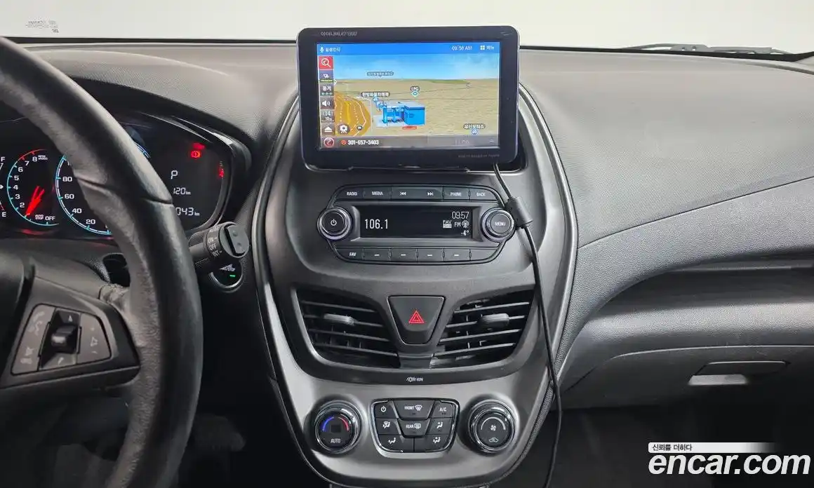 Chevrolet Spark 2019 1.0 Автомат в Москве № 90562, фото 12