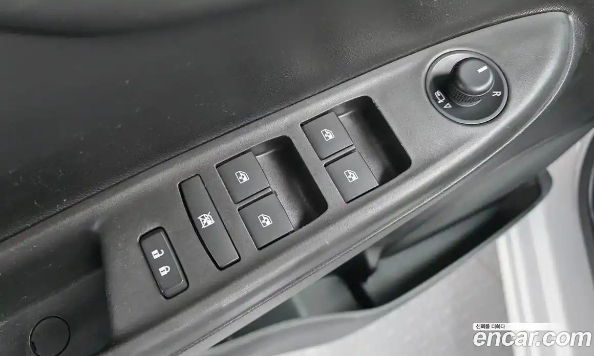 Chevrolet Spark 2019 1.0 Автомат в Москве № 90562, фото 14