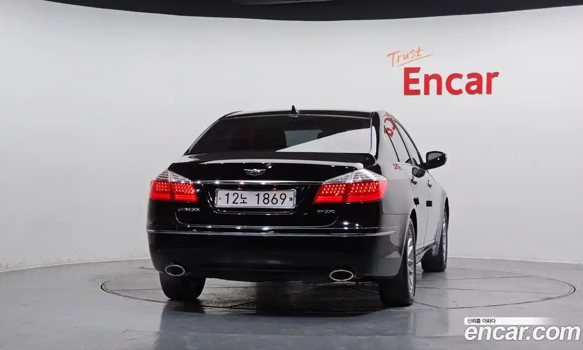 Hyundai Genesis 2010 3.3 Автомат в Москве № 92430, фото 4