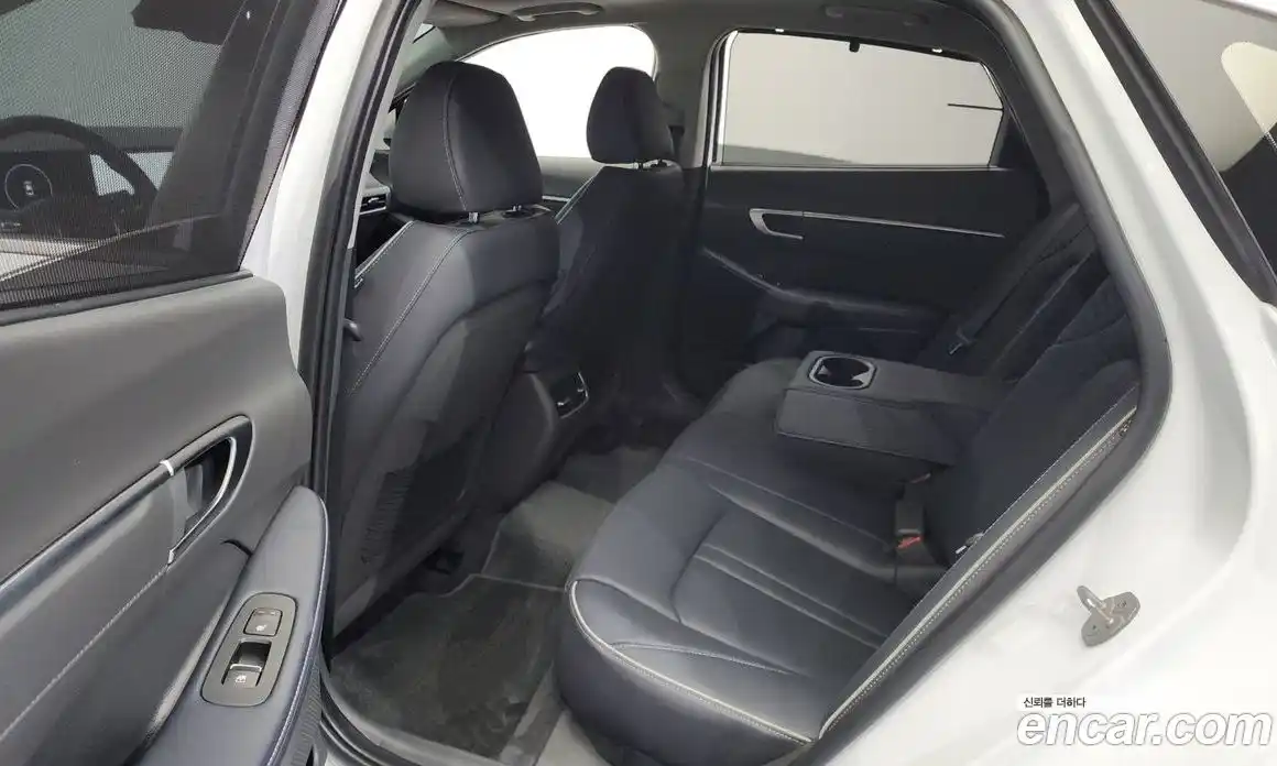 Hyundai Sonata 2024 1.6 Автомат в Москве № 93362, фото 13