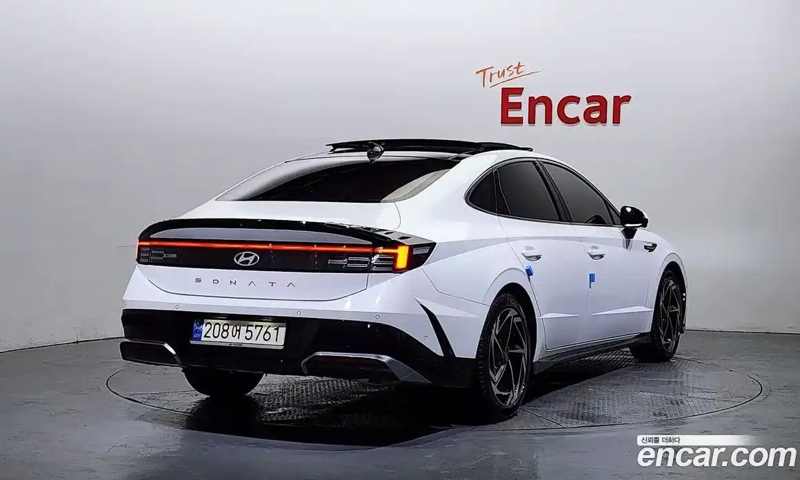 Hyundai Sonata 2024 1.6 Автомат в Москве № 93362, фото 6