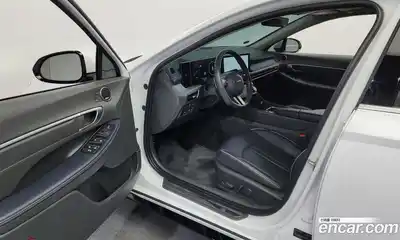 Hyundai Sonata 2024 1.6 Автомат в Москве № 93362, миниатюра 7