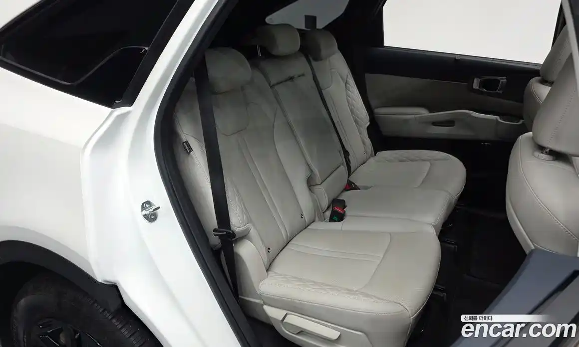 Kia Sorento 2024 1.6 Автомат в Москве № 94926, фото 3