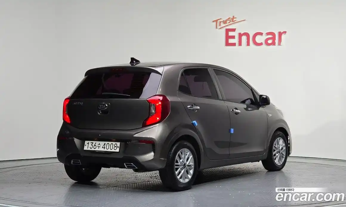 Kia Morning 2021 1.0 Автомат в Москве № 95464, фото 1