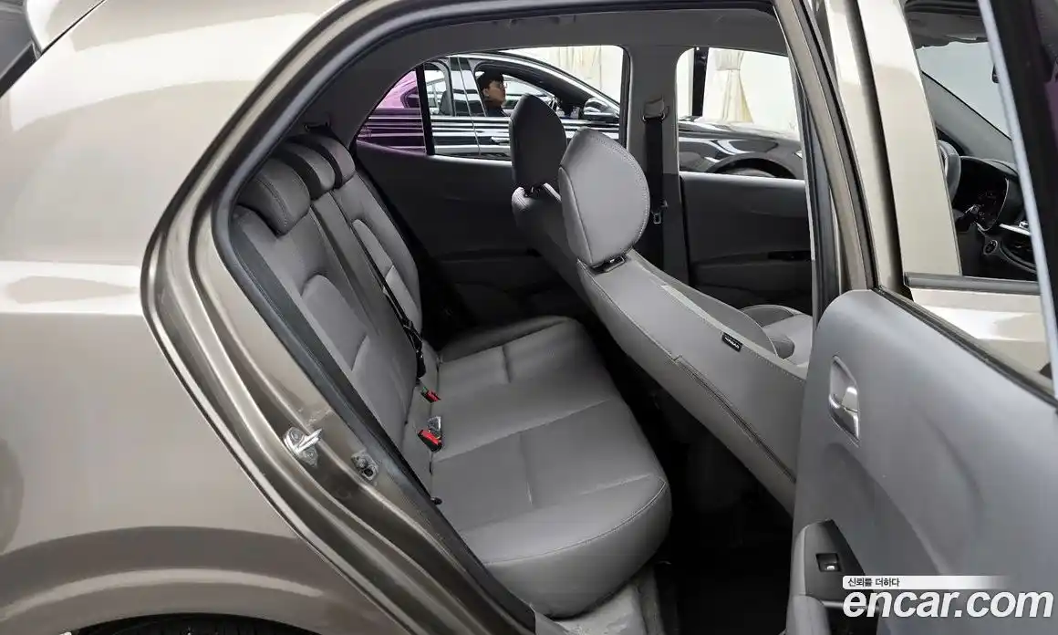 Kia Morning 2021 1.0 Автомат в Москве № 95464, фото 13