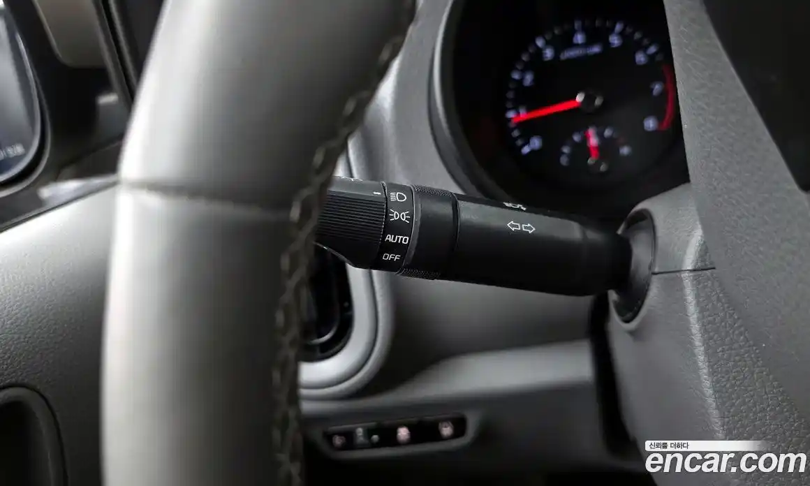 Kia Morning 2021 1.0 Автомат в Москве № 95464, фото 17