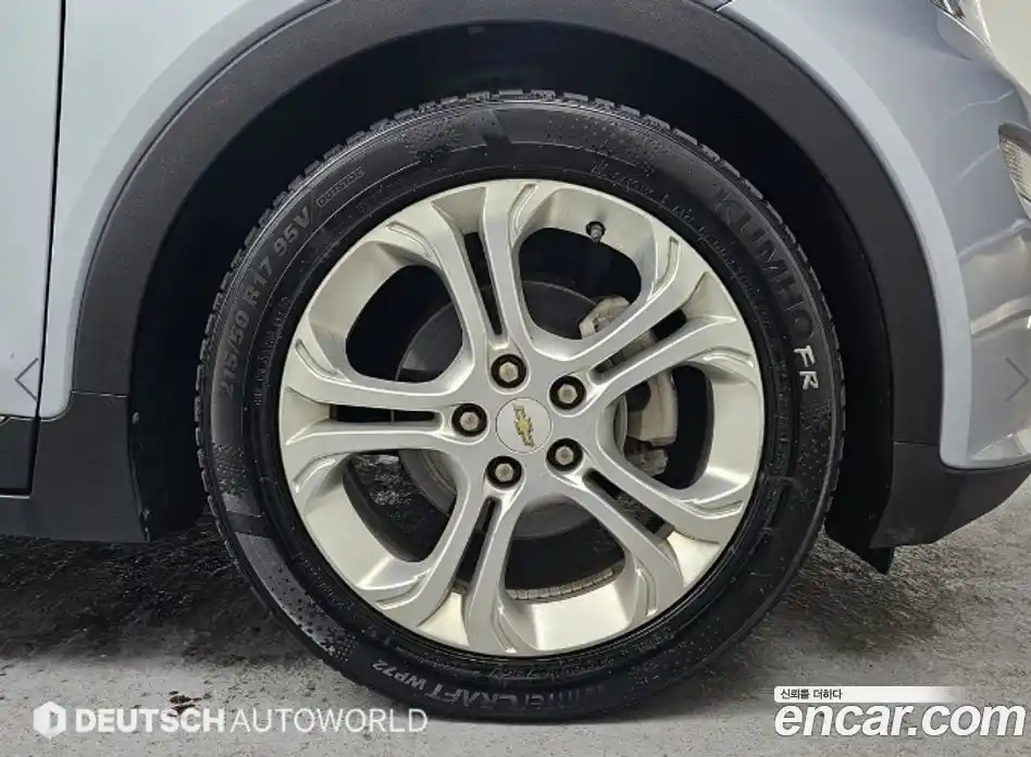 Chevrolet Bolt EV 2018 0.2 Автомат в Москве № 96547, фото 5