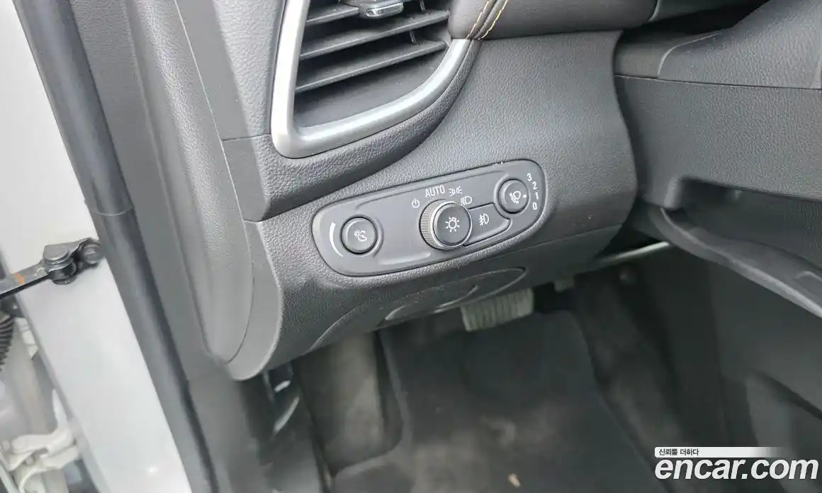 Chevrolet Trax 2021 1.4 Автомат в Москве № 103884, фото 17