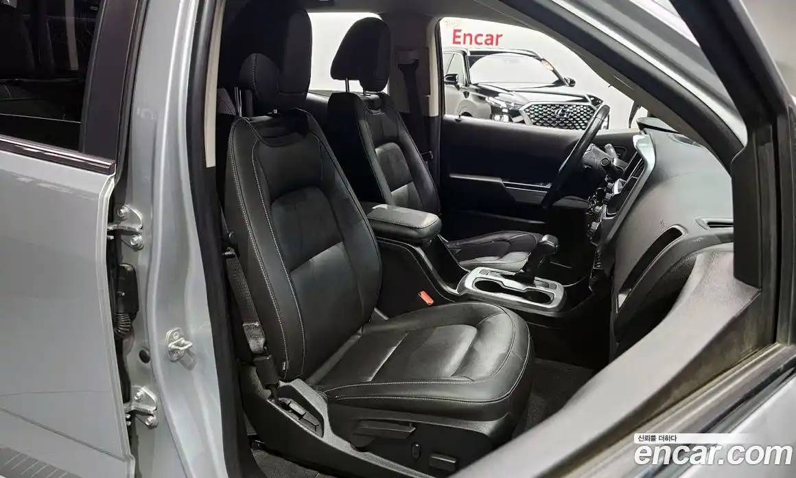 Chevrolet Colorado 2020 3.6 Автомат в Москве № 104041, фото 3