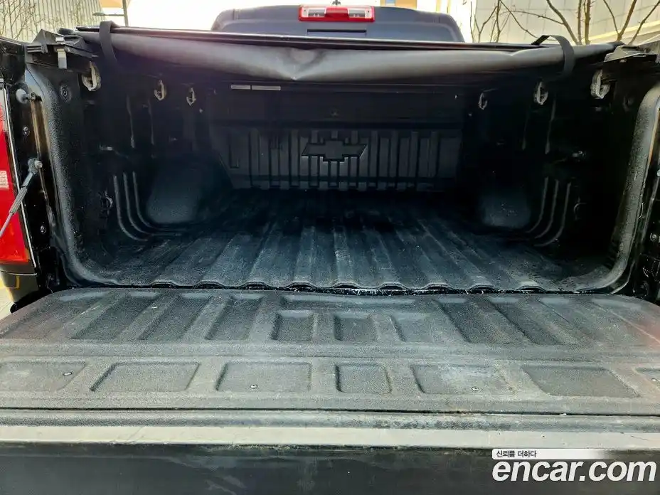 Chevrolet Colorado 2020 3.6 Автомат в Москве № 104542, фото 15