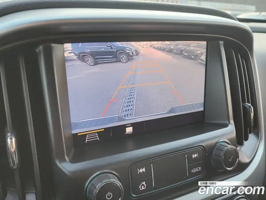 Chevrolet Colorado 2020 3.6 Автомат в Москве № 104807, фото 20