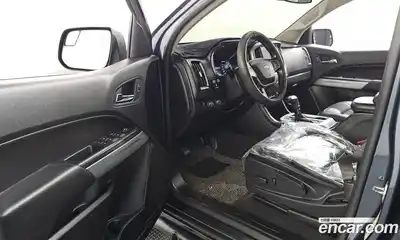 Chevrolet Colorado 2020 3.6 Автомат в Москве № 105878, миниатюра 2