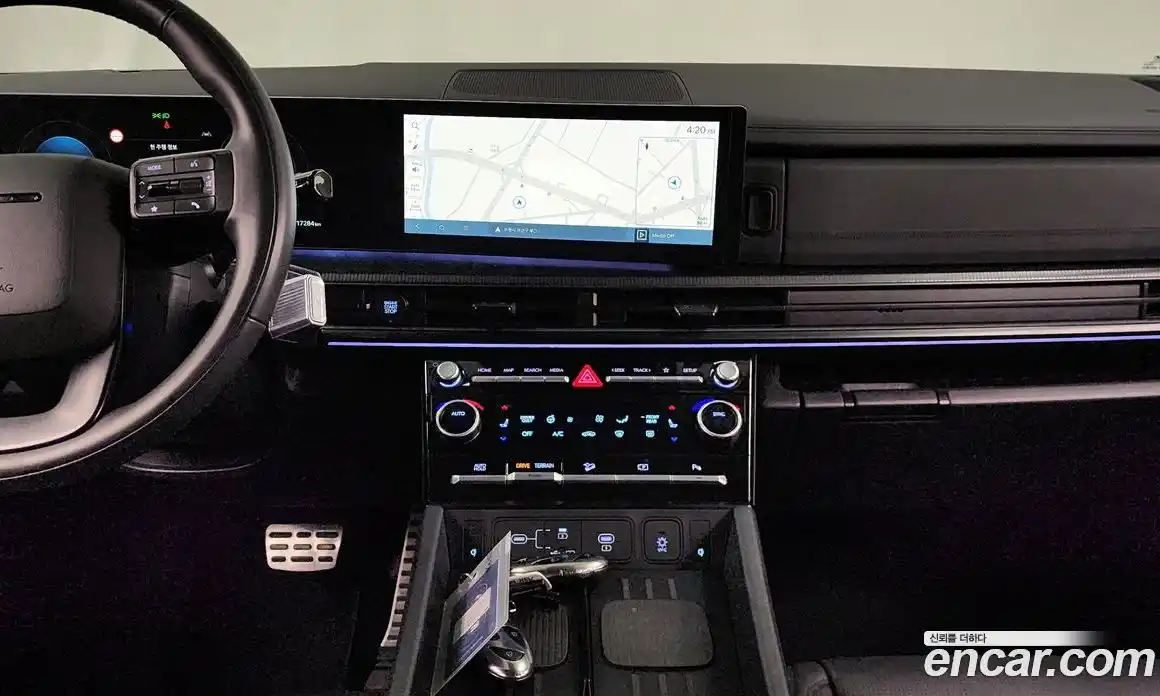 Hyundai Santa Fe 2024 1.6 Автомат в Москве № 107797, фото 15