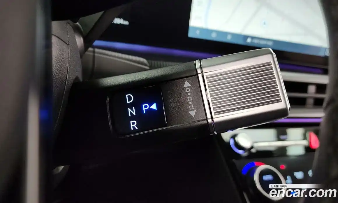 Hyundai Santa Fe 2024 1.6 Автомат в Москве № 107797, фото 19