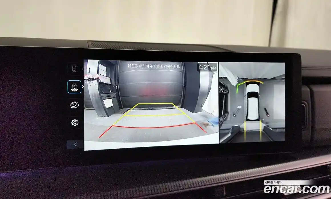 Hyundai Santa Fe 2024 1.6 Автомат в Москве № 107797, фото 3