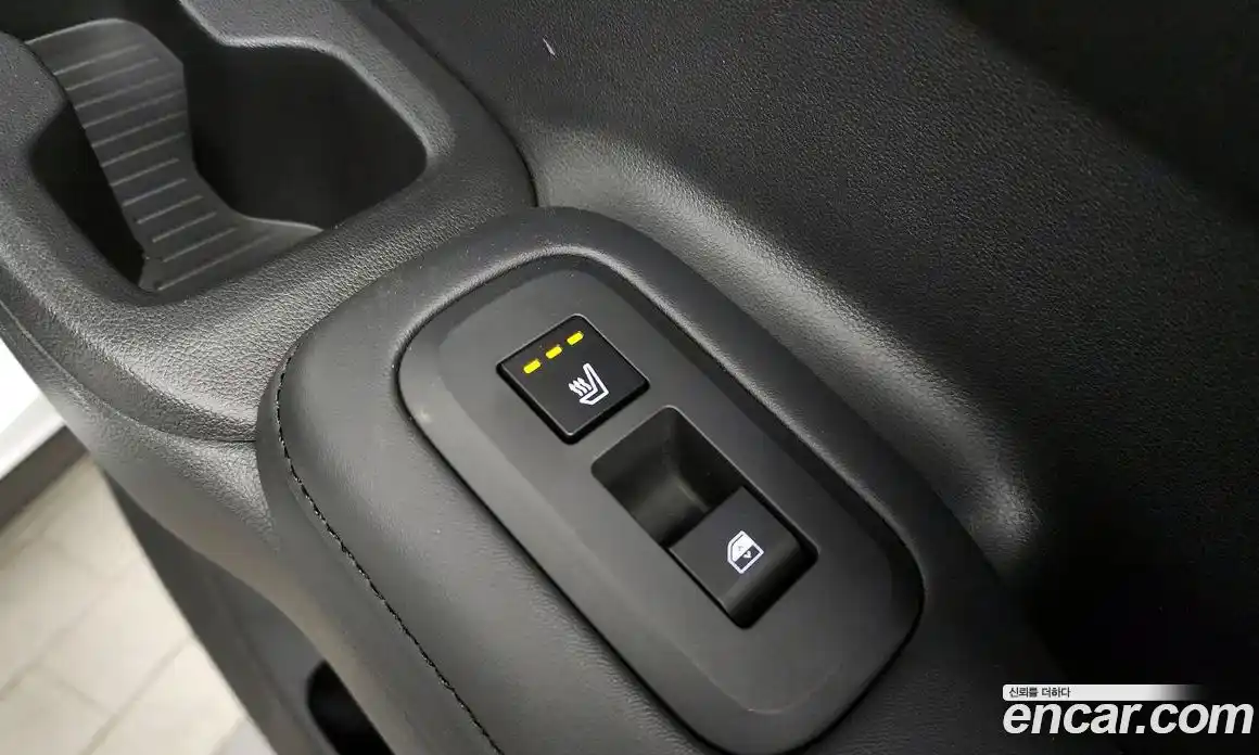 Hyundai Santa Fe 2024 1.6 Автомат в Москве № 107797, фото 9