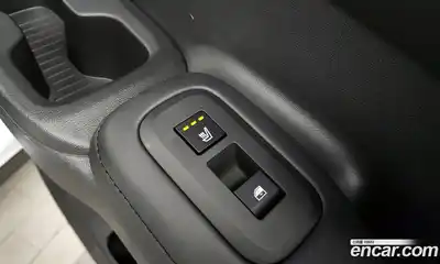 Hyundai Santa Fe 2024 1.6 Автомат в Москве № 107797, миниатюра 9