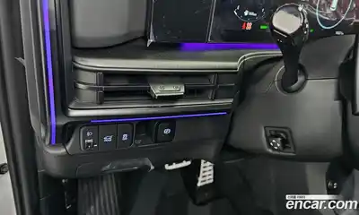 Hyundai Santa Fe 2024 1.6 Автомат в Москве № 107996, миниатюра 4