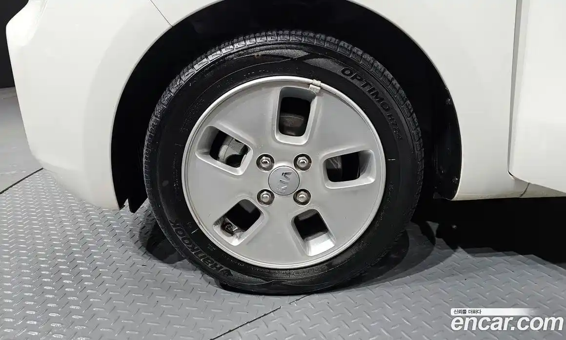 Kia Ray 2019 1.0 Автомат в Москве № 10847, фото 7