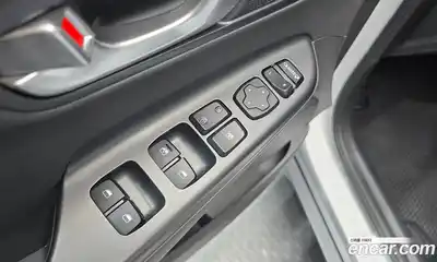 Hyundai Kona 2021 1.6 Автомат в Москве № 108520, миниатюра 5