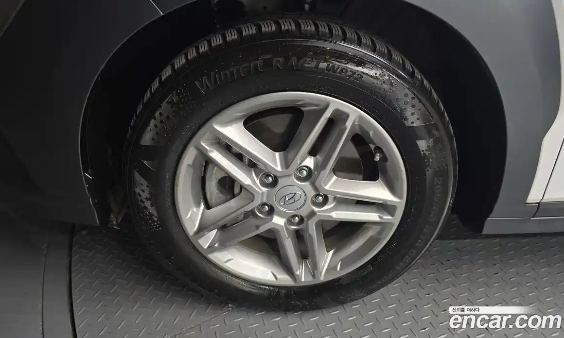 Hyundai Kona 2021 1.6 Автомат в Москве № 108520, фото 9