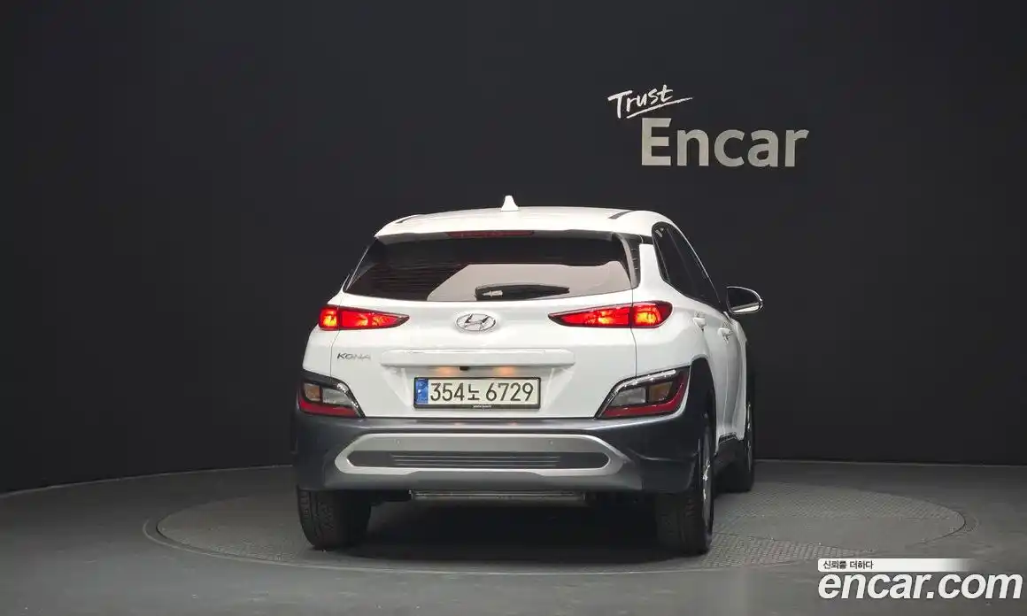 Hyundai Kona 2021 1.6 Автомат в Москве № 108520, фото 10