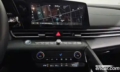 Hyundai Avante 2023 1.6 Автомат в Москве № 109189, миниатюра 11