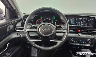 Hyundai Avante 2023 1.6 Автомат в Москве № 109189, миниатюра 4