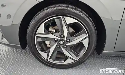 Hyundai Avante 2023 1.6 Автомат в Москве № 109189, миниатюра 9