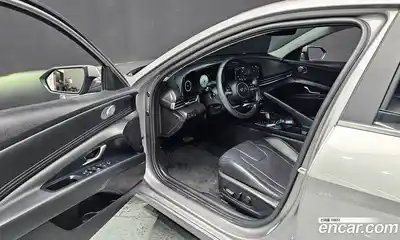 Hyundai Avante 2021 1.6 Автомат в Москве № 109938, миниатюра 3