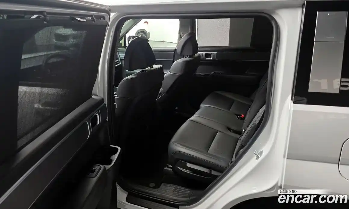 Hyundai Santa Fe 2024 1.6 Автомат в Москве № 111617, фото 17