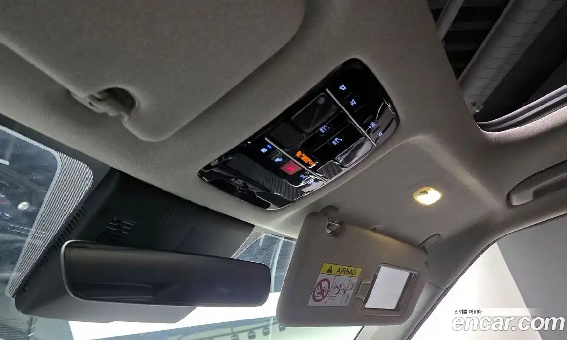 Hyundai Santa Fe 2024 1.6 Автомат в Москве № 111617, фото 20