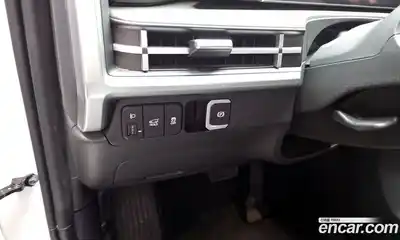 Hyundai Santa Fe 2024 1.6 Автомат в Москве № 111617, миниатюра 4