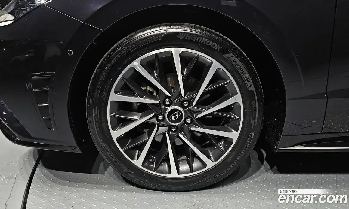 Hyundai Sonata 2023 1.6 Автомат в Москве № 115188, фото 10