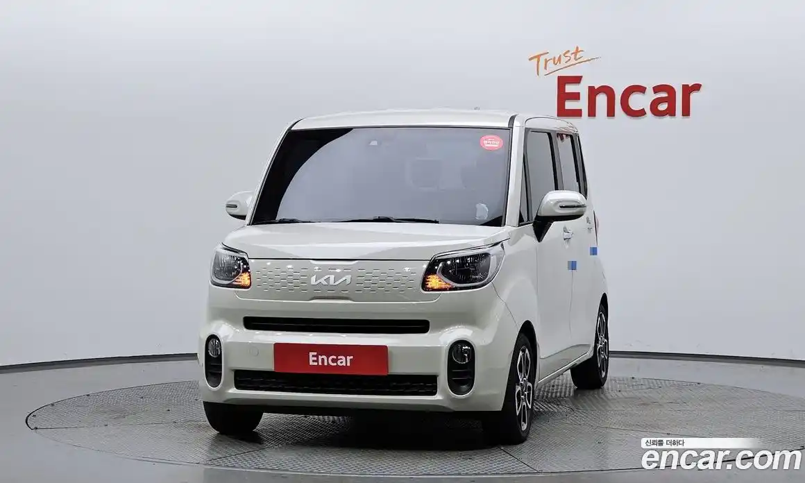 Kia Ray 2022 1.0 Автомат в Москве № 119790, фото 14