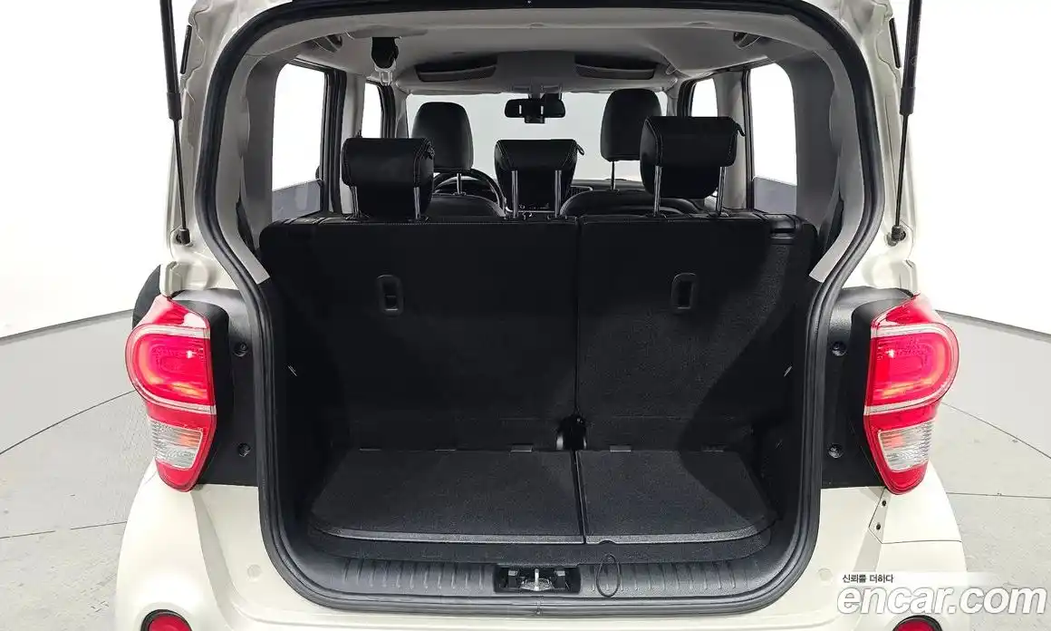 Kia Ray 2022 1.0 Автомат в Москве № 119790, фото 4