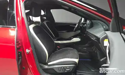 Kia EV6 2024 0.1 Автомат в Москве № 120081, миниатюра 10