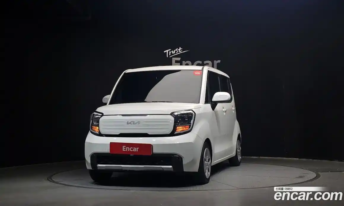 Kia Ray 2023 1.0 Автомат в Москве № 121954, фото 12