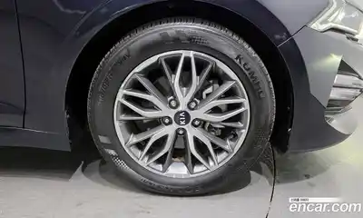 Kia K5 2021 2.0 Автомат в Москве № 122190, миниатюра 2