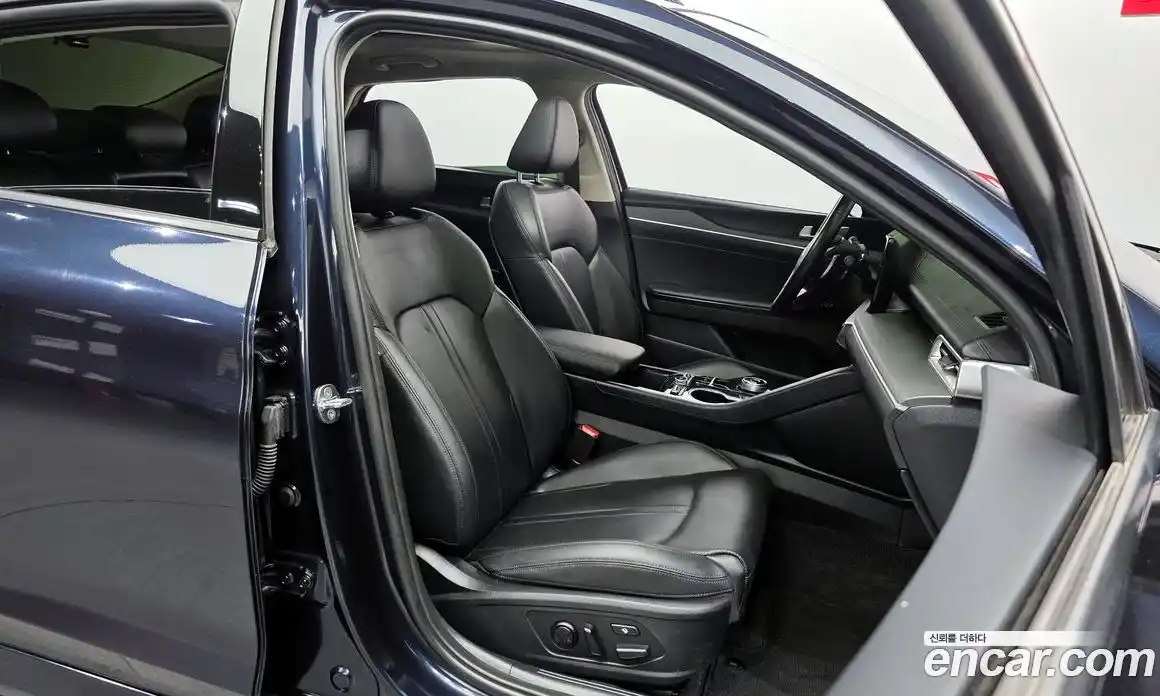 Kia K5 2021 2.0 Автомат в Москве № 122190, фото 9