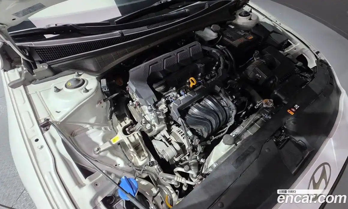 Hyundai Avante 2024 1.6 Автомат в Москве № 124557, фото 6