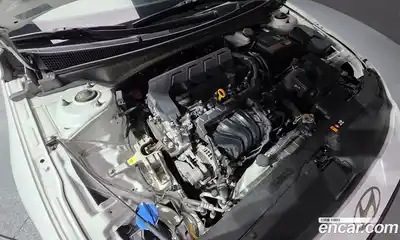 Hyundai Avante 2024 1.6 Автомат в Москве № 124557, миниатюра 6