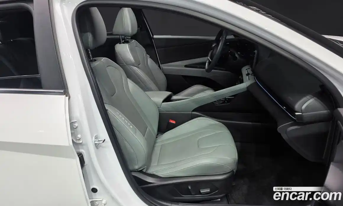 Hyundai Avante 2024 1.6 Автомат в Москве № 124557, фото 10